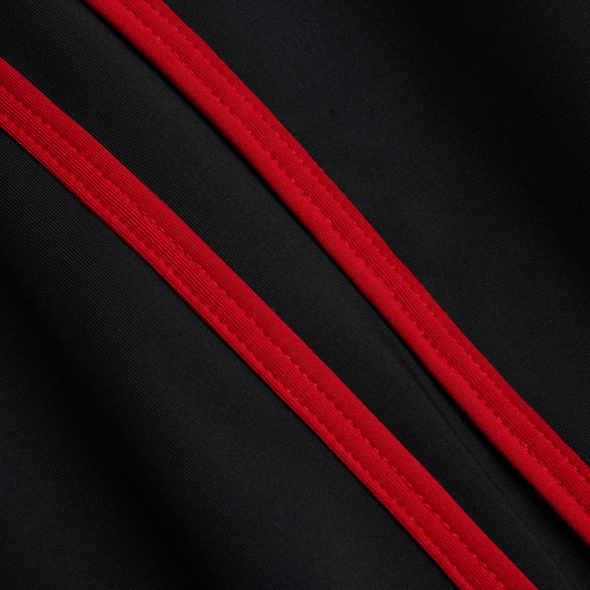 Swim Tank - Red Edge