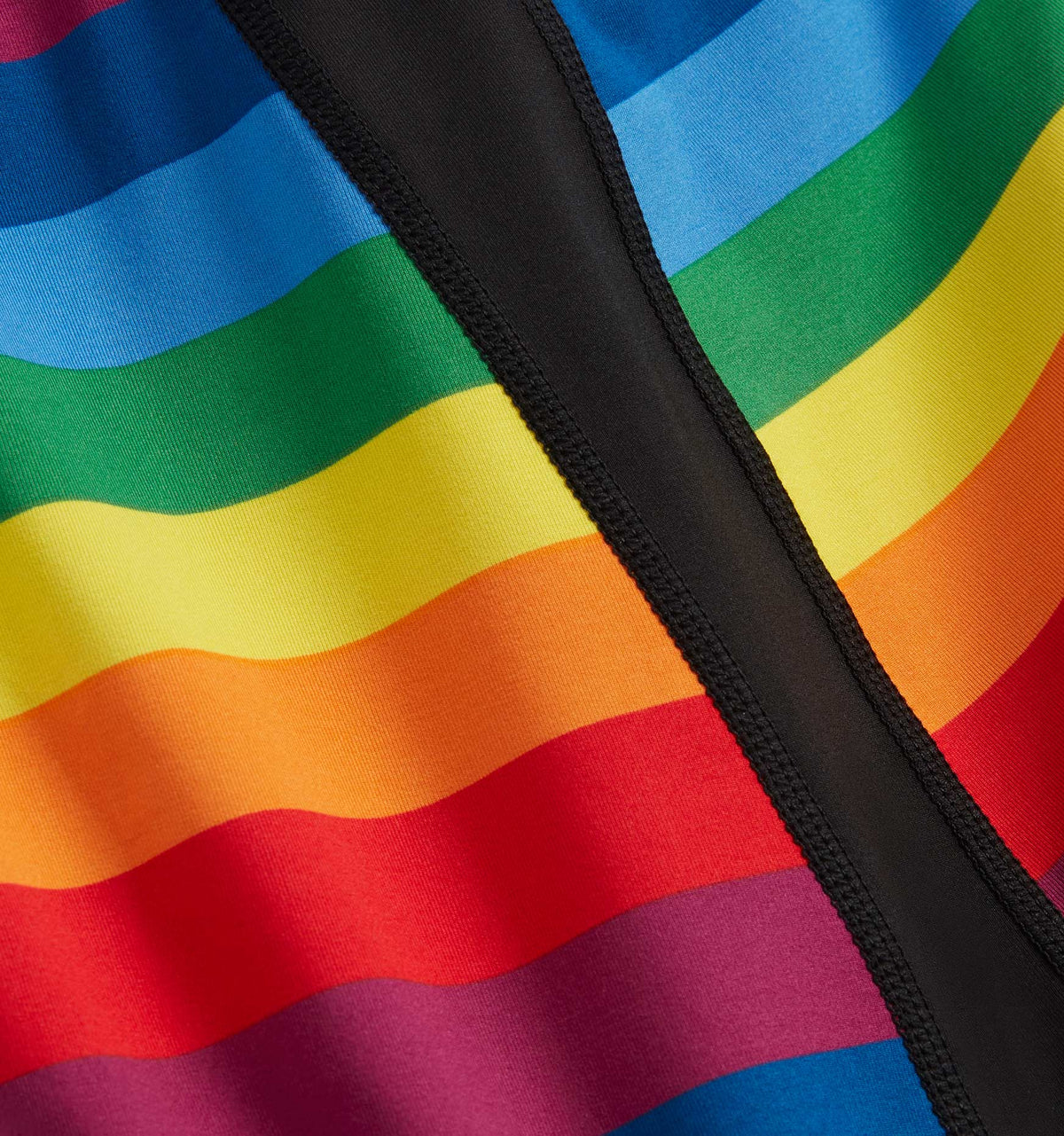 Close-up Swim 4.5" Shorts Rainbow Pride Stripe