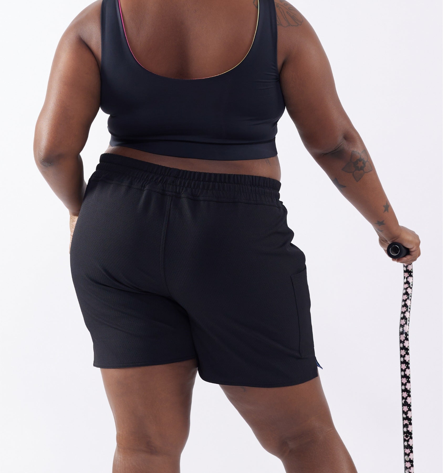 Model:Saira is 5'7" and wear a 2x