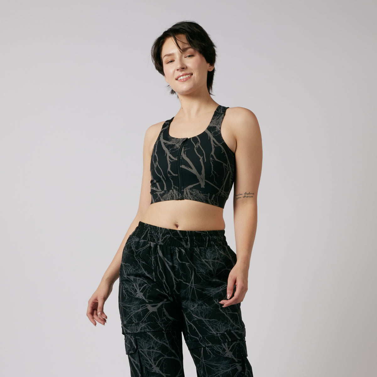 Model: Avery is 5'9" and wears a Medium