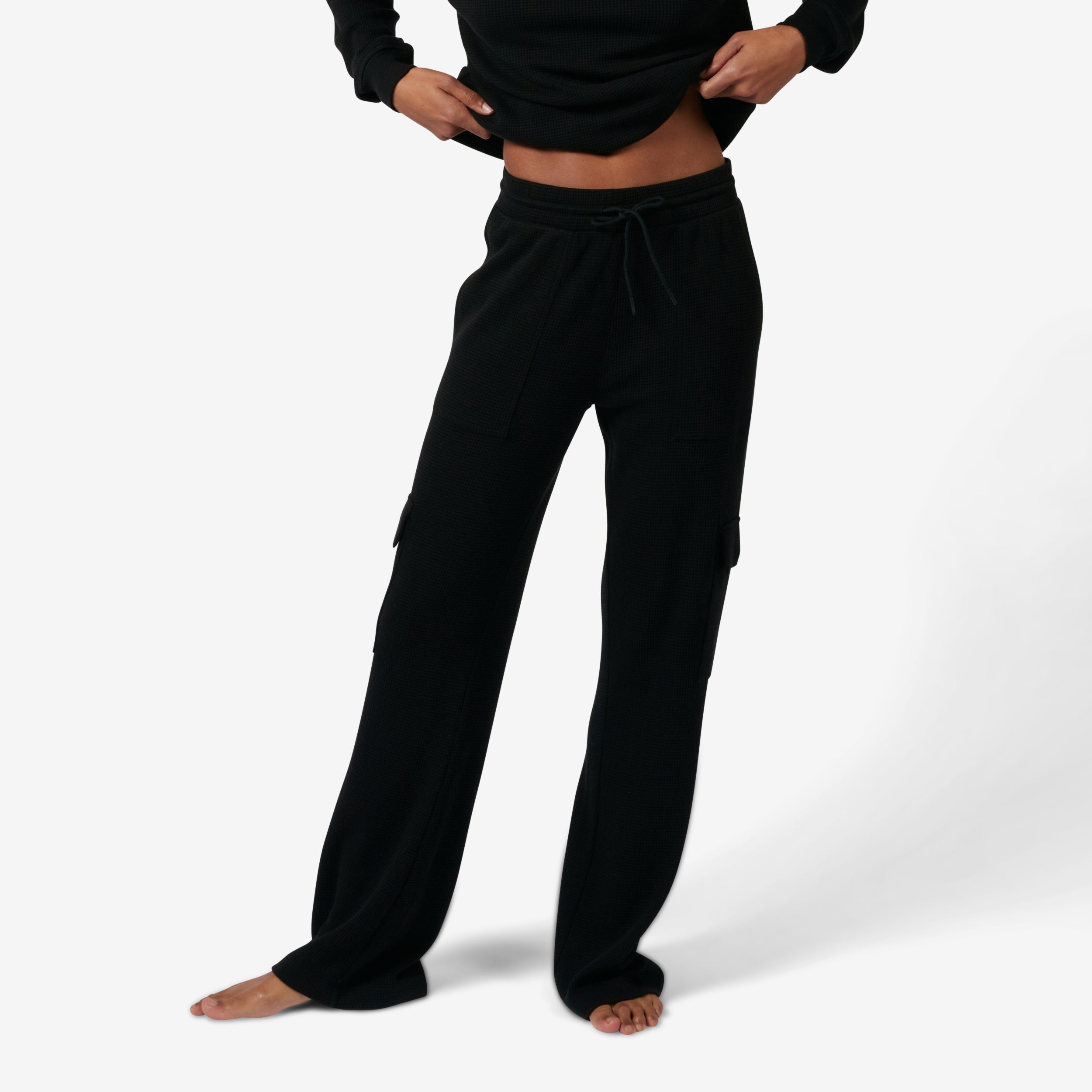 Model: Kass is 5'9" and wears a Small