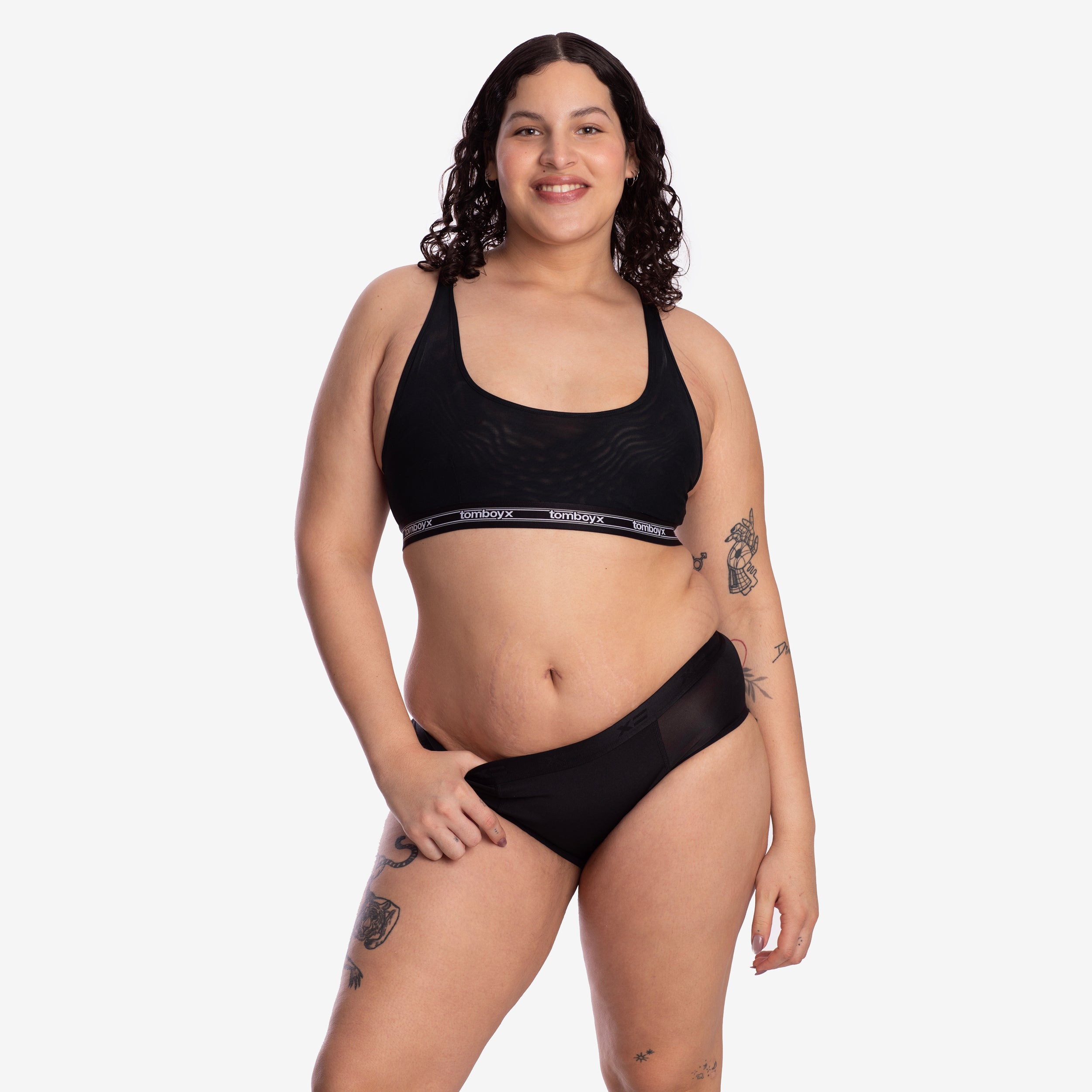 Model: Mila is 6'1" and wears an XL