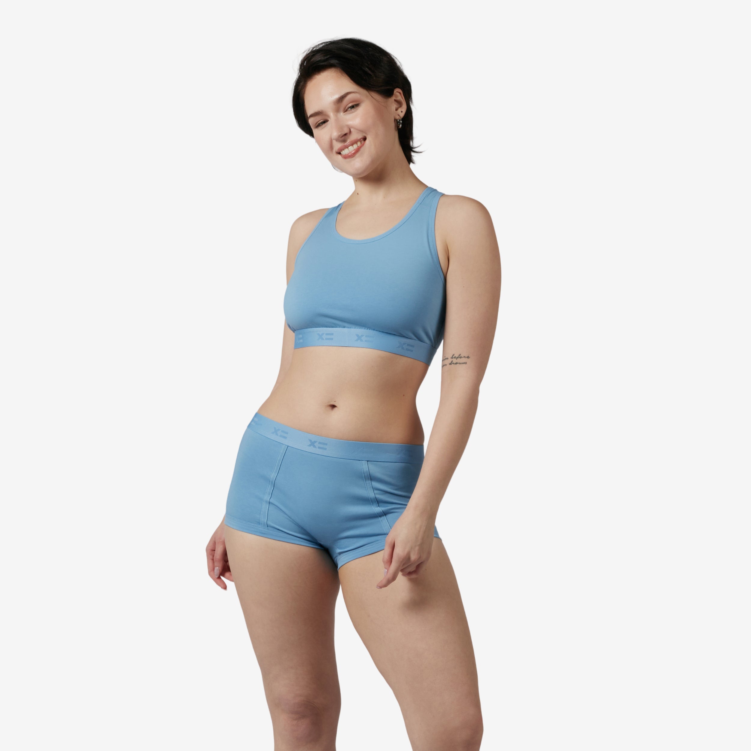 Model: Avery is 5'9" and wears a Medium