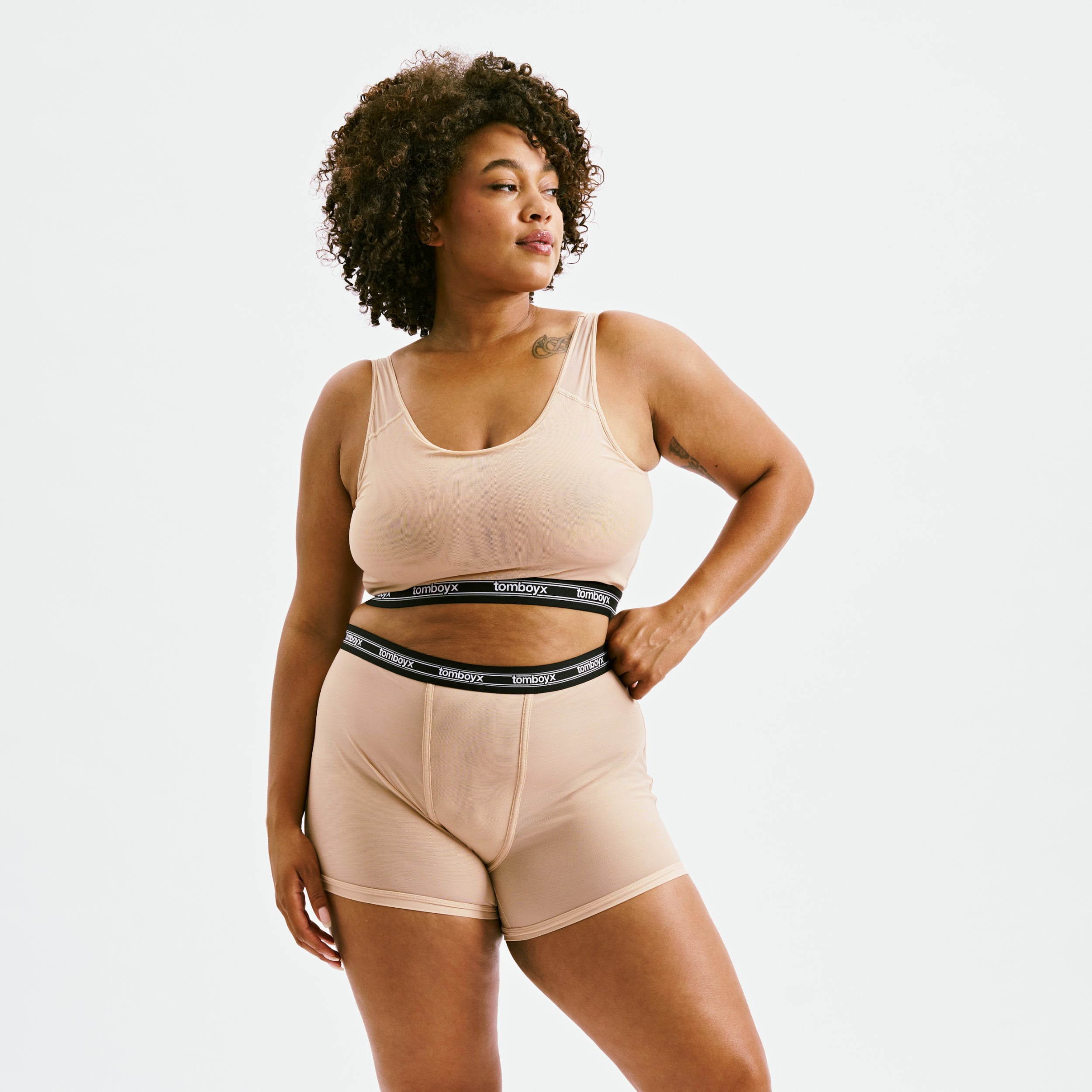 Model: Tambrie is 5'8" and wears a 2X