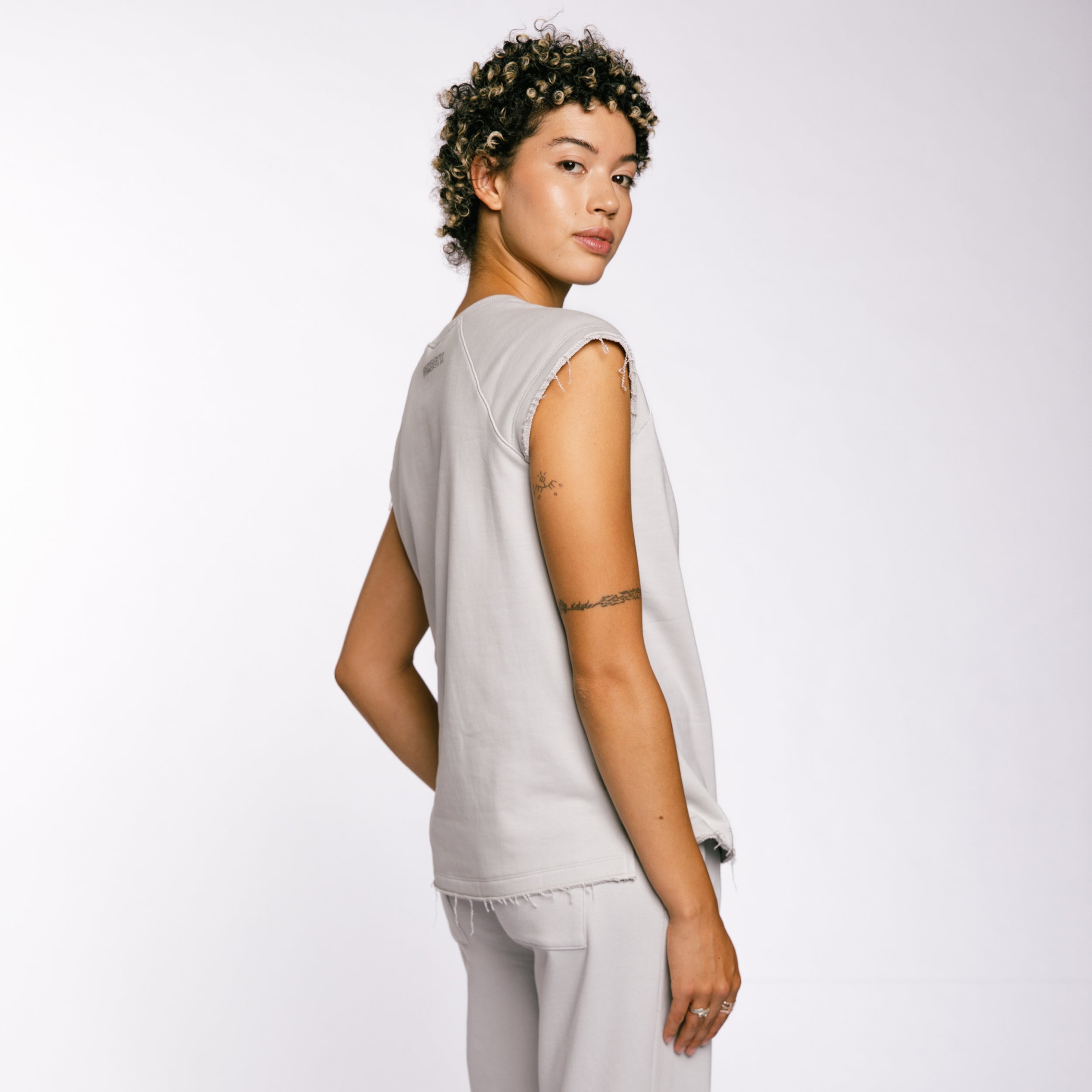 French Terry Cut Off Crew - Concrete Gray