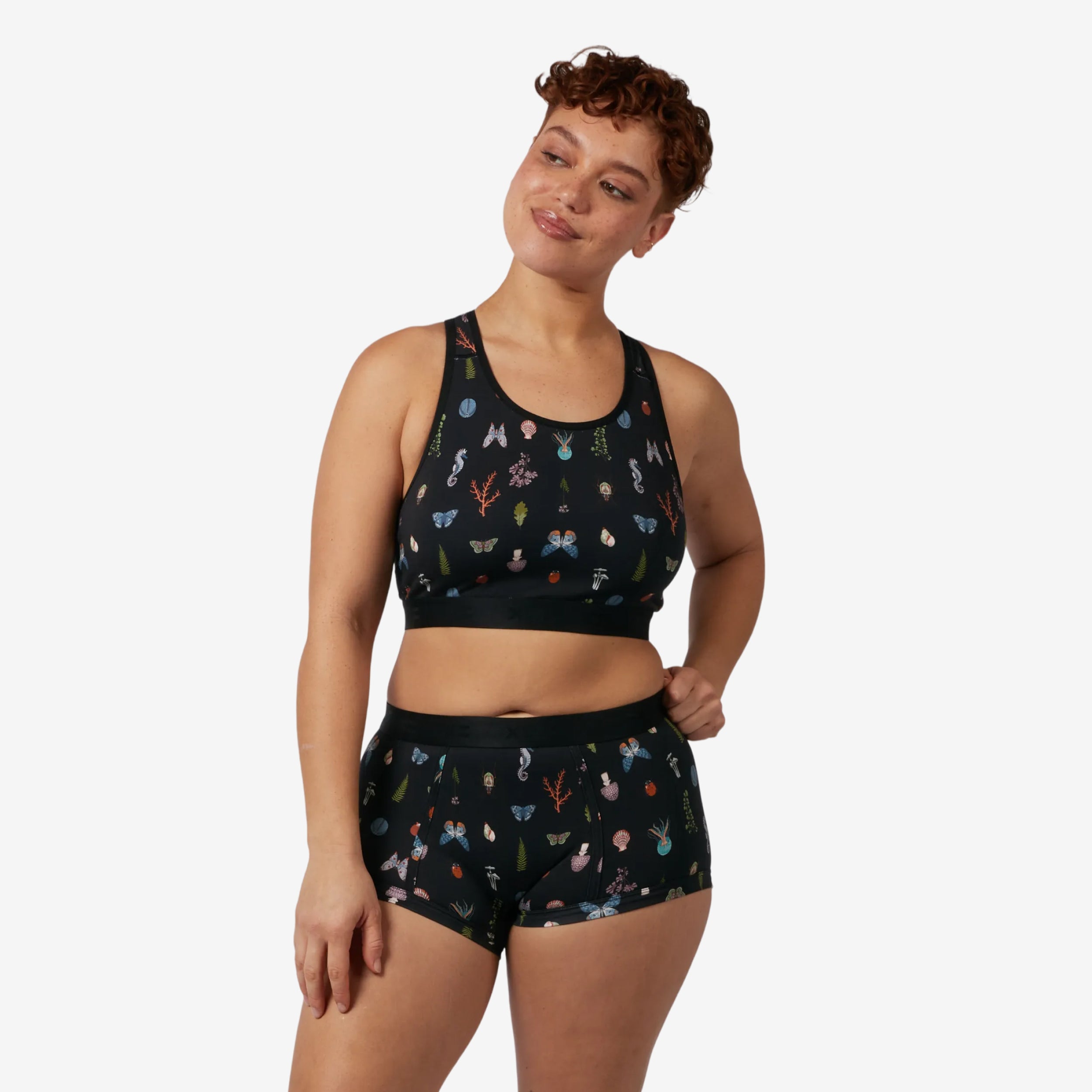 Model: Ariana is 5'7" and wears a medium