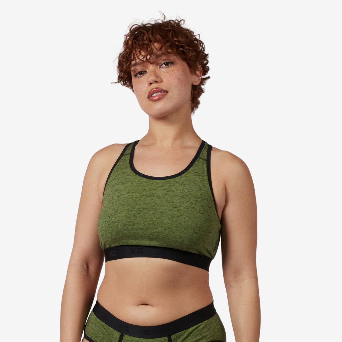 Model: Ariana is 5'7" and wears a medium
