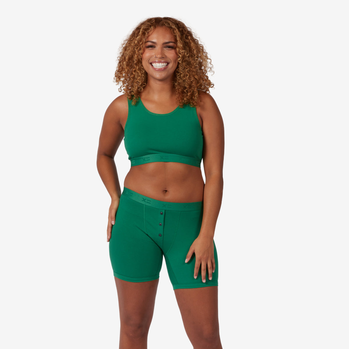 Model: Neveah is 5' 7 and wears a Medium