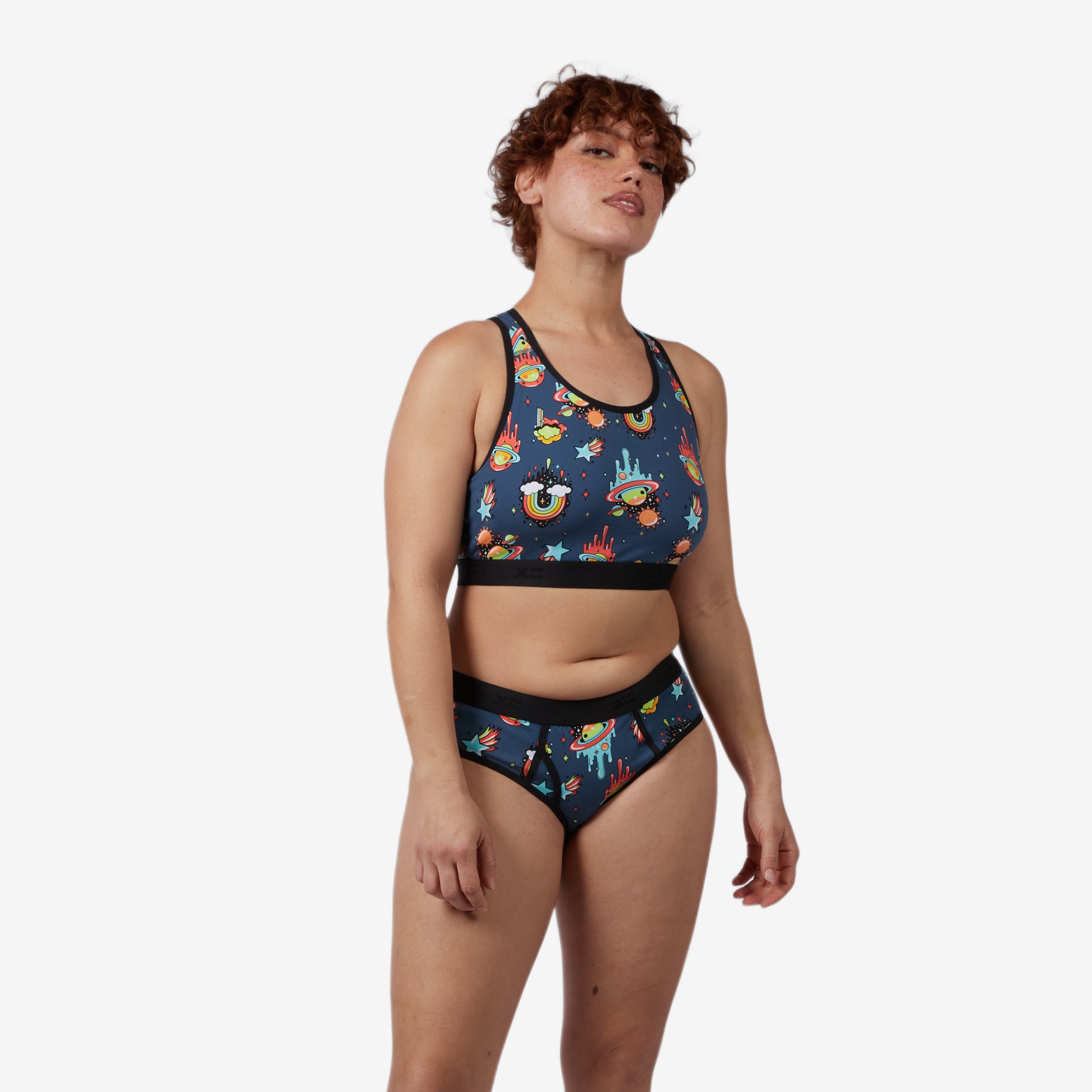 Model: Ariana is 5'7" and wears a medium