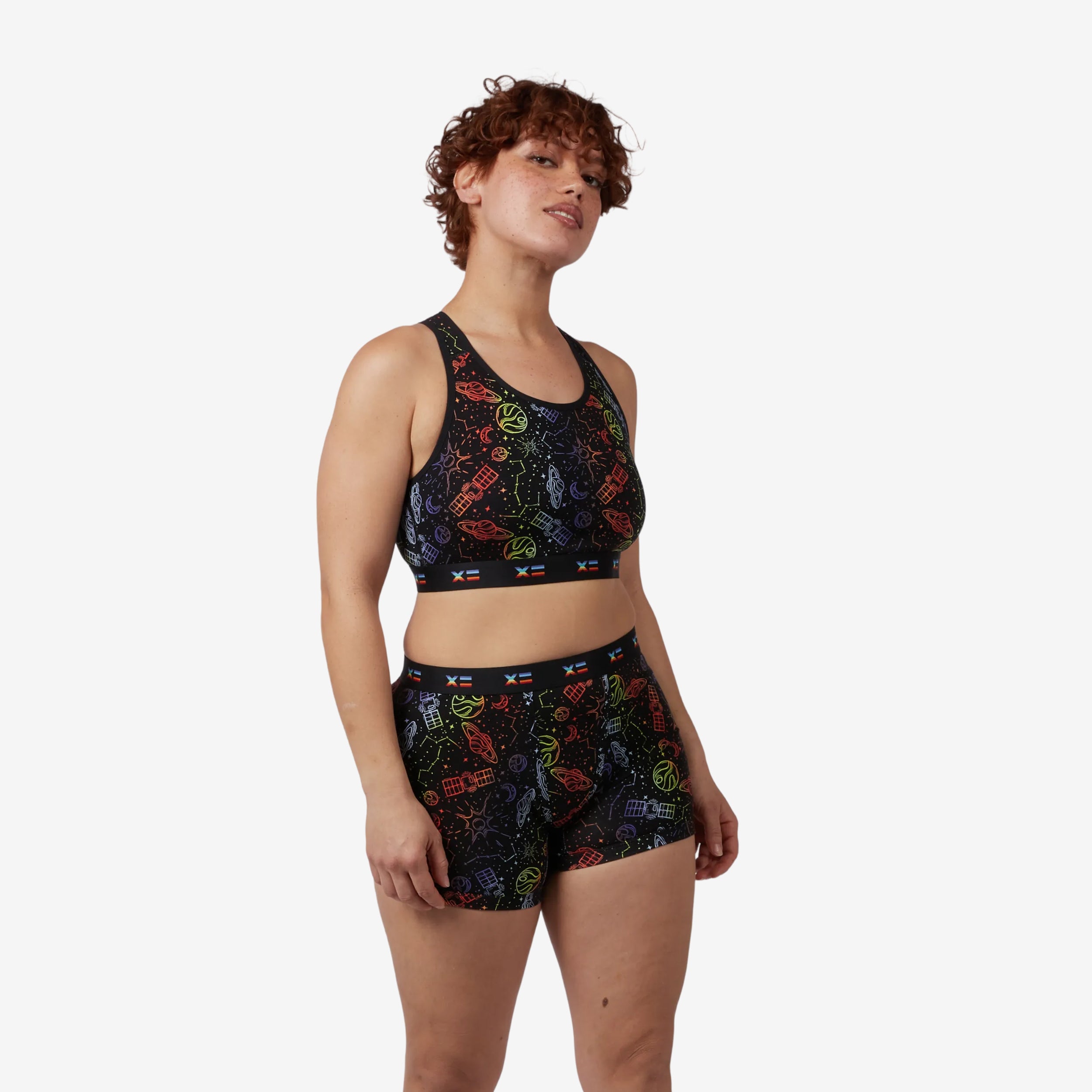 Model: Ariana is 5'7" and wears a medium