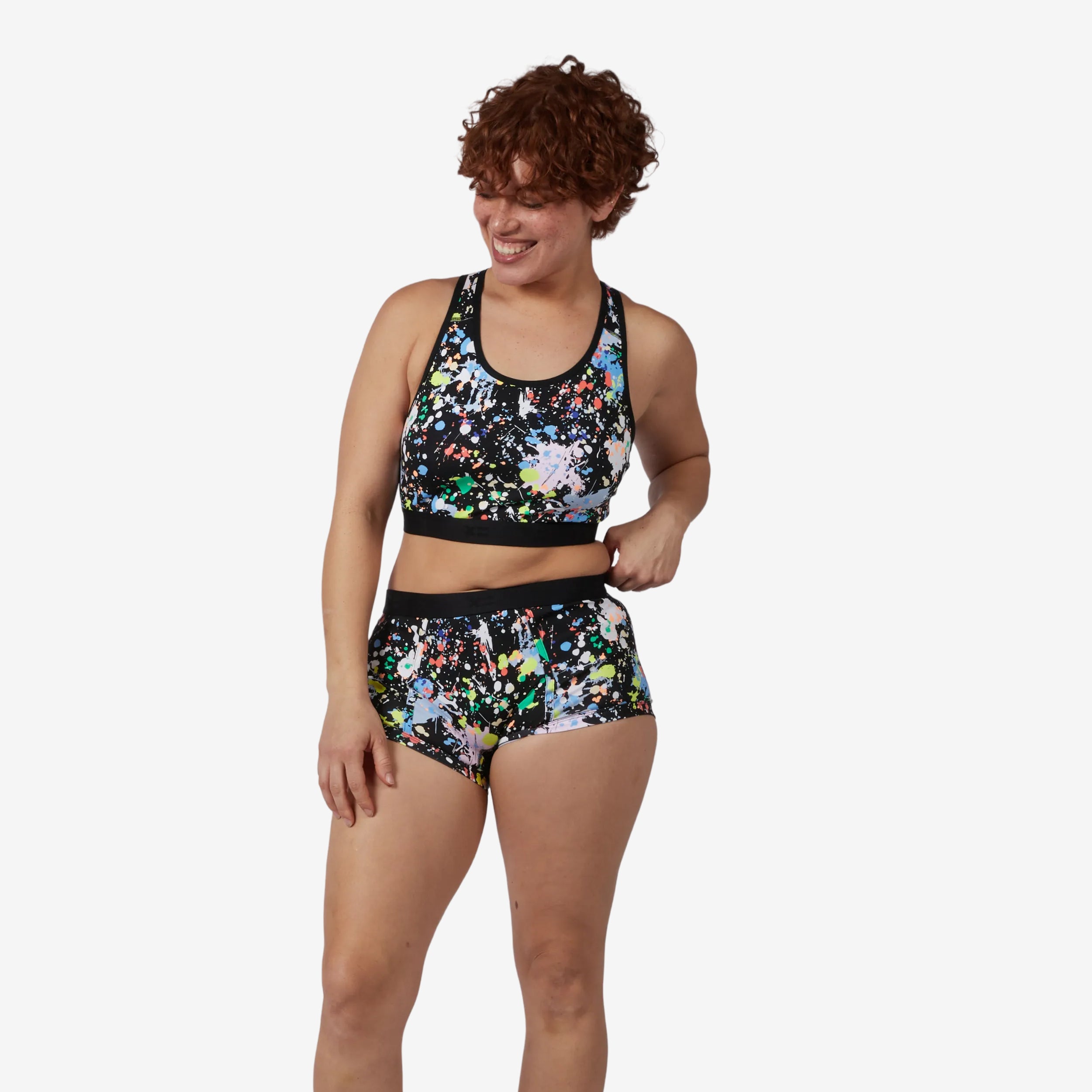 Model: Ariana is 5'7" and wears a medium