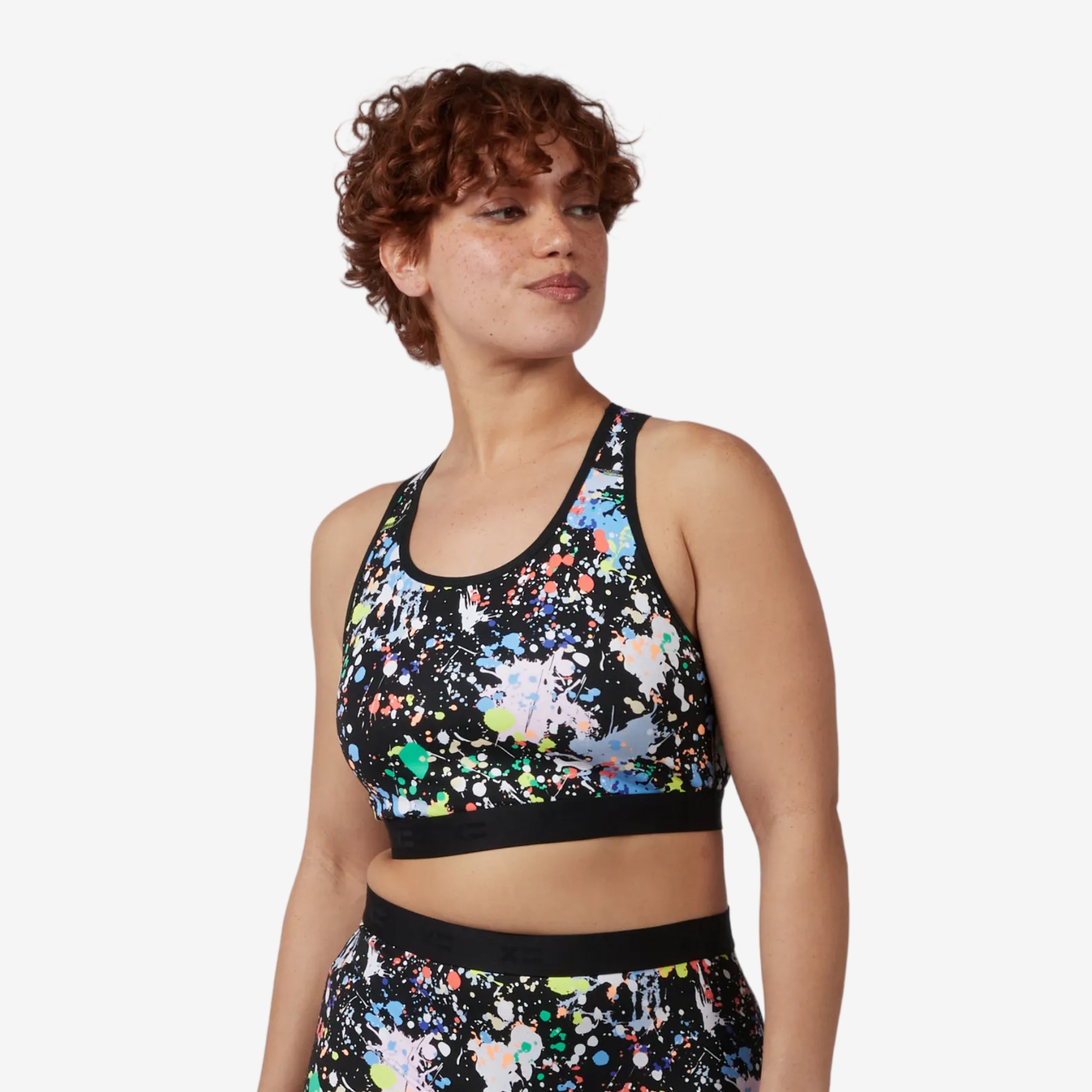 Model: Ariana is 5'7" and wears a medium