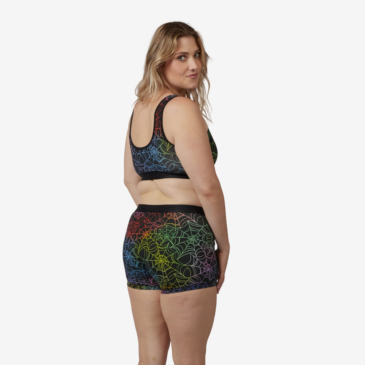 Model: Natalie is 5'11" and wears a Medium