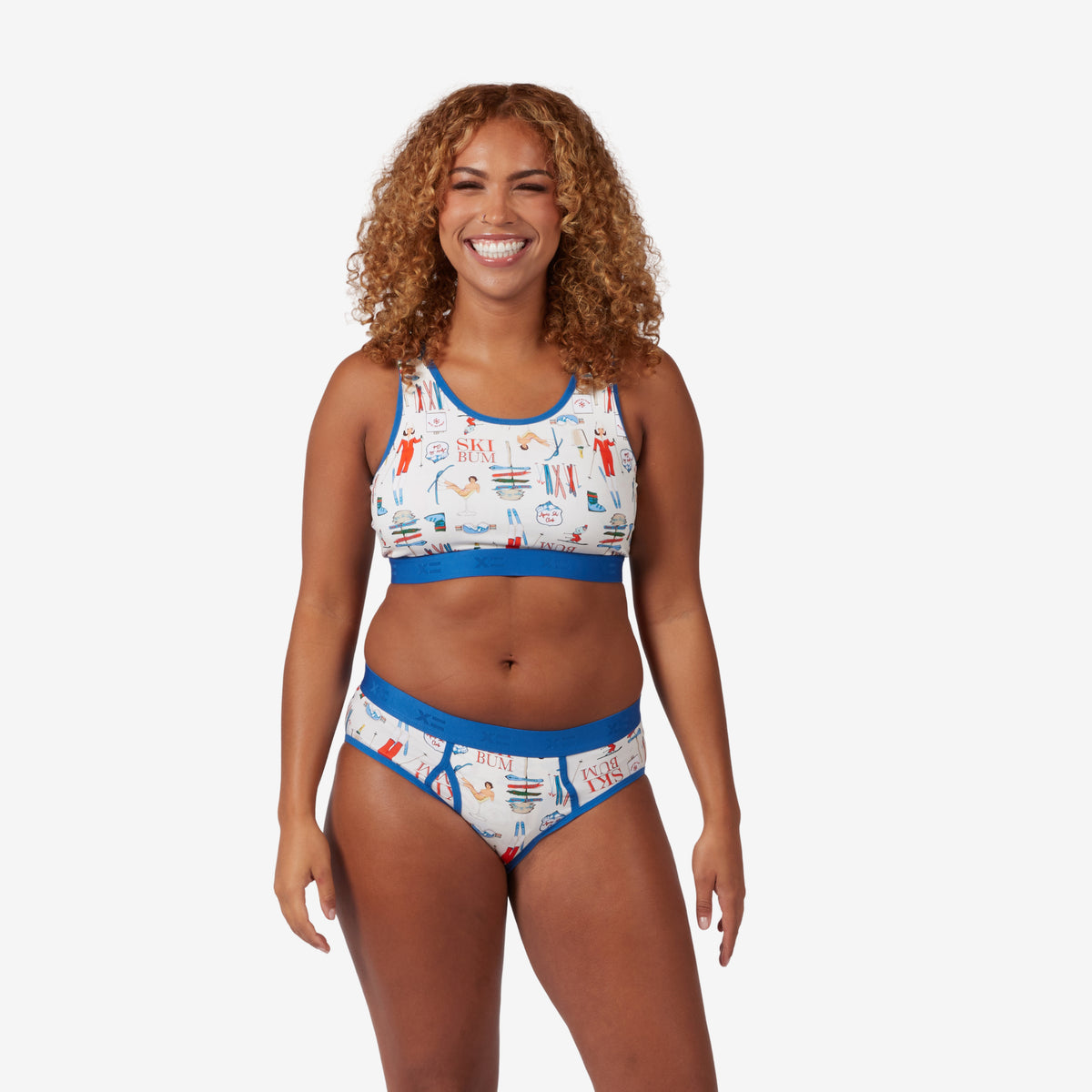 Model: Neveah is 5' 7" and wears a Medium