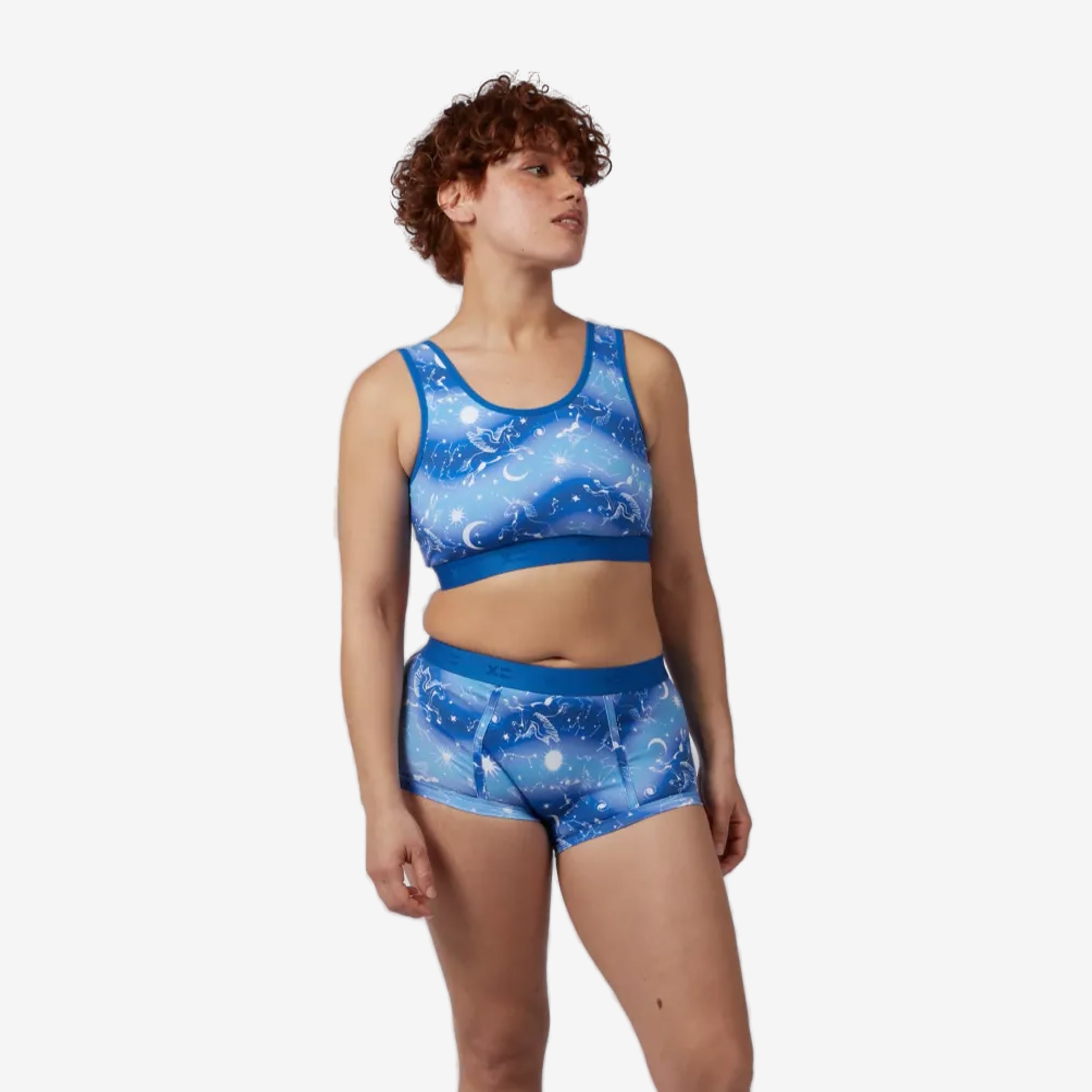 Model: Ariana is 5'7" and wears a medium